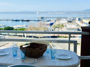 2079 ROCMAR 1 5-C, EXCELENTE SITUACIÓN FRENTE AL PUERTO PESQUERO Y CON VISTA A LA BAHIA. ULTIMA PLANTA DEL EDIFICIO. GRAN TERRAZA. GRAN PARKING PÚBLICO DELANTE. - ES-258-56